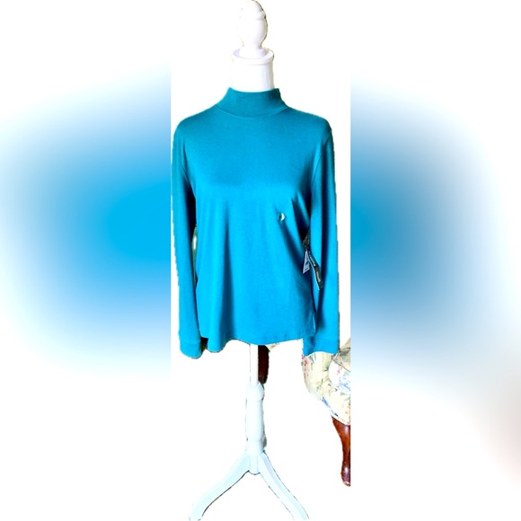 hasting & smith Tops - 🦋 Women’s Turquoise Mockneck by hasting & smith